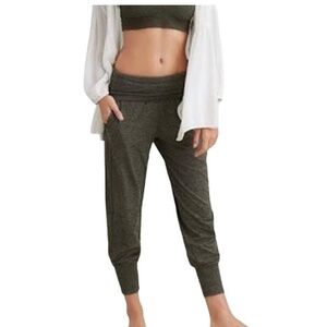 Offline by Aerie Women's Fold Over Waist Short Court Joggers Black Heather Large